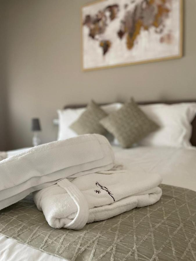 Notti O' Tunn Luxury Rooms In Centro Geraci Siculo エクステリア 写真