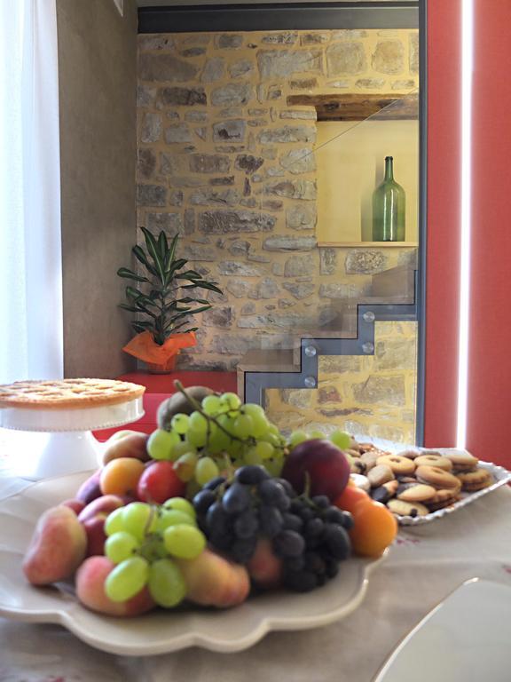 Notti O' Tunn Luxury Rooms In Centro Geraci Siculo エクステリア 写真